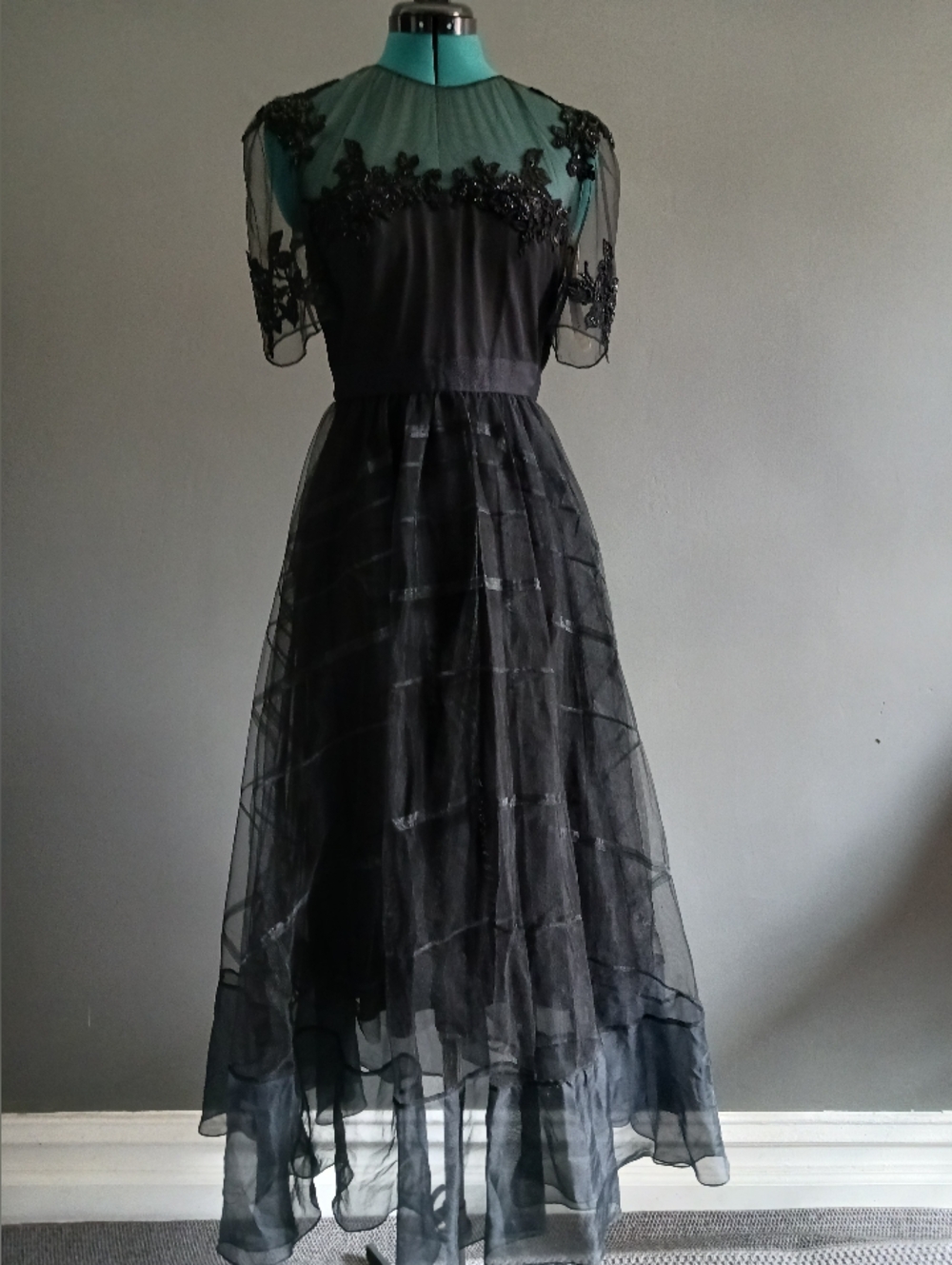 Marchesa Notte Black Maxi Dress Size 6